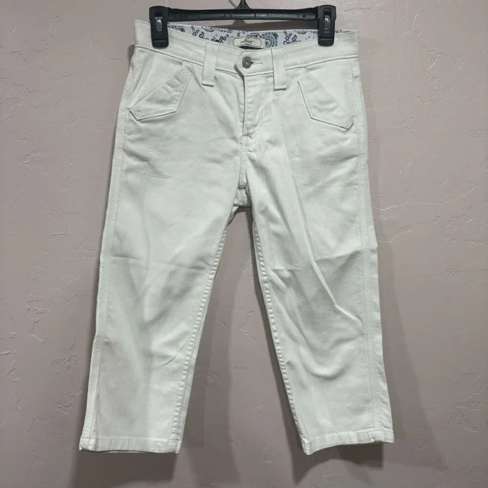 Levi's Women's White Faux Flap Front Pocket Crop Jeans Size 4